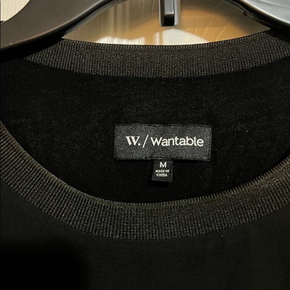 Medium size womens cloths ..new - Picture 4 of 8